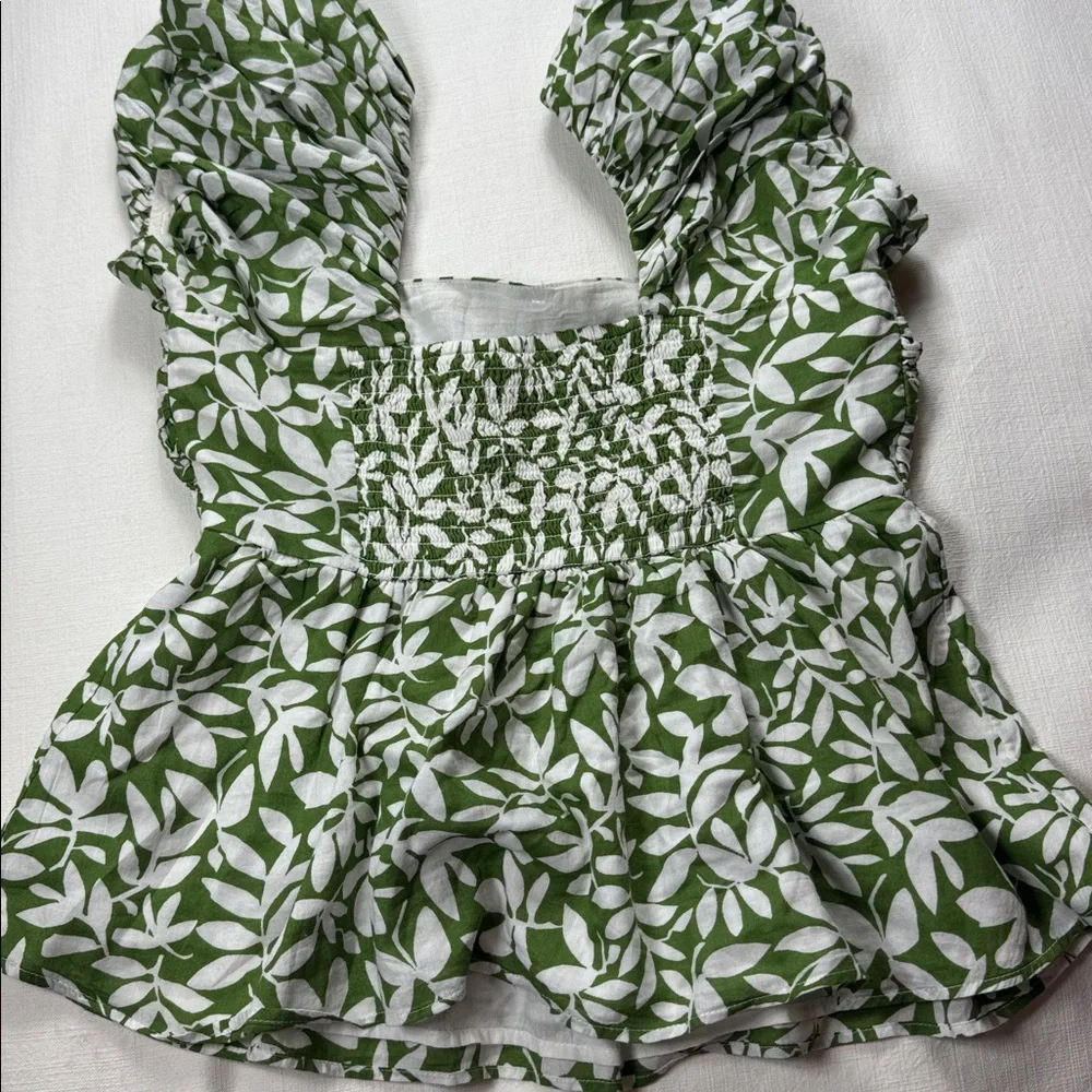 Abercrombie & Fitch‎ Green Leaf Print Blouse